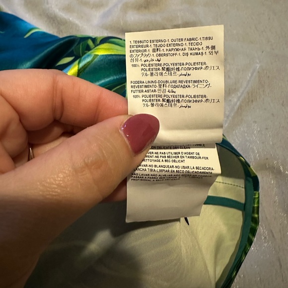 Versace Tropical Print Mini Skirt - Size 44 (US size 10) - Picture 12 of 16